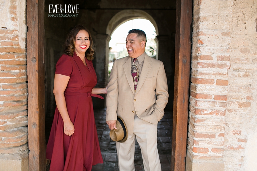 wedgewood-vintage-engagement-session-with-suitcases-mission-san-juan-capistrano-005