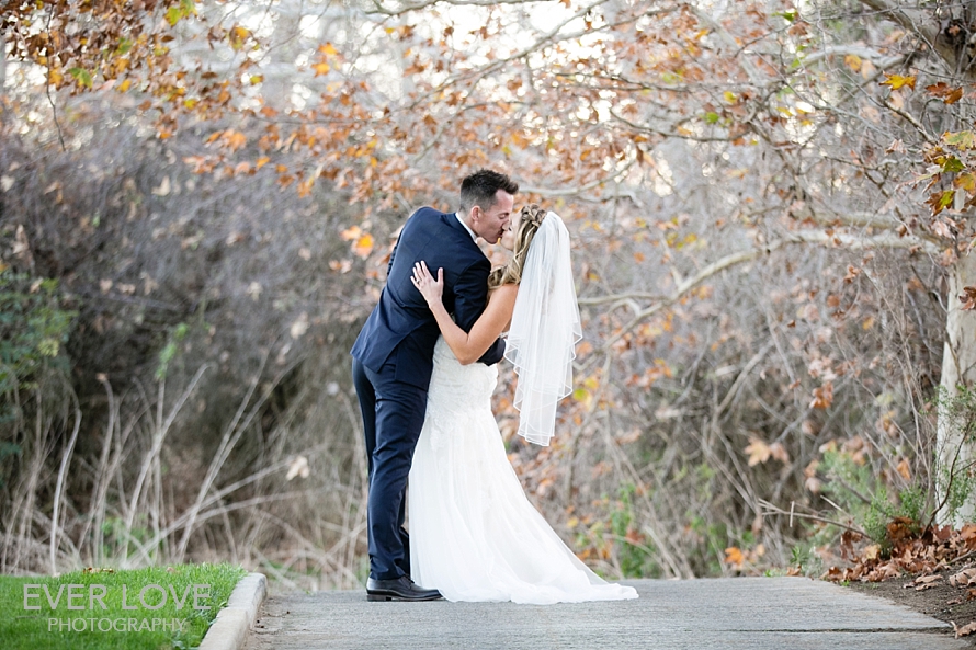 0734-wedgewood fallbrook wedding photos